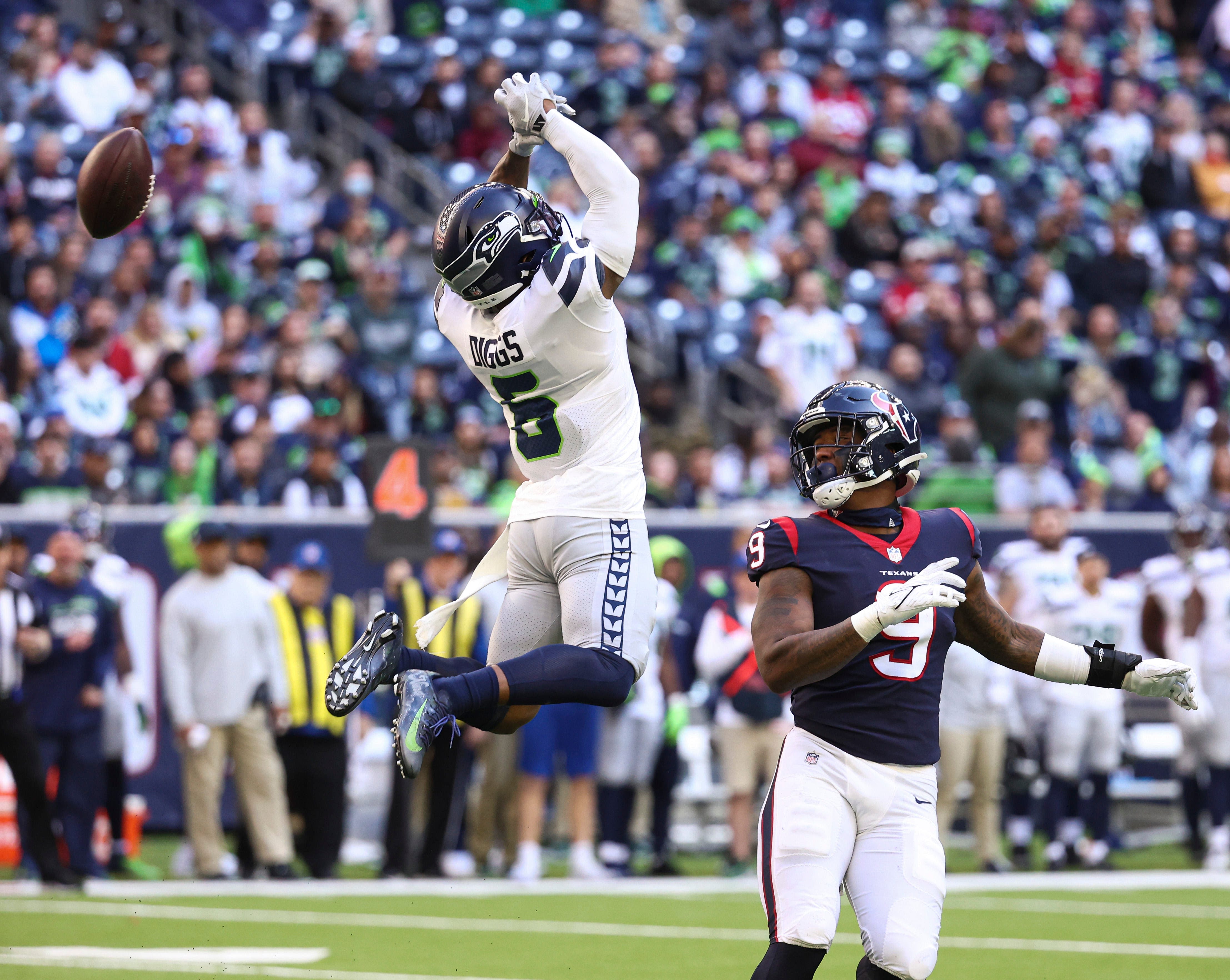 Around the AFC South: Titans sign former Seahawks DB Quandre Diggs to one-year deal