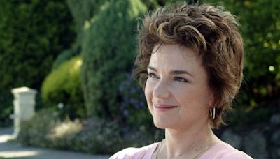 Neighbours star Janet Andrewartha dies