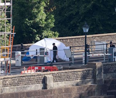 Restes humains retrouvés dans deux valises à Bristol : ils s'appelaient Albert et Paul