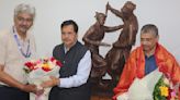 Maharashtra: Cabinet Minister Mangal Prabhat Lodha Honors Sculptor For Shivaji Maharaj Statue At Pratapgad's Shivpratap Memorial