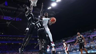 奧運籃球》39歲詹姆斯奧運達300分里程碑 美國輕取南蘇丹搶進八強