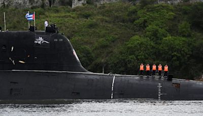 A Russian submarine that just left Cuba appears to be 'falling apart' with its soundproofing panels falling off, analyst says