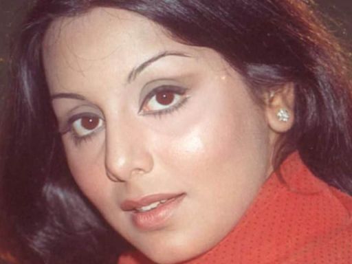 Happy Birthday, Neetu Kapoor: How This 1975 Amitabh Bachchan Movie Saved Her Career - News18
