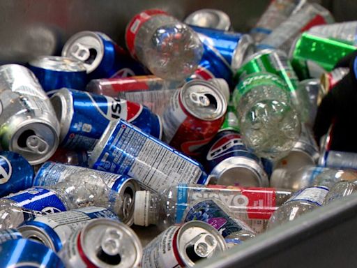 Ontario rules out charging deposit on non-alcoholic cans, bottles