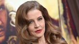 Lisa Marie Presley, cantautora e hija única de Elvis, muere a los 54 años