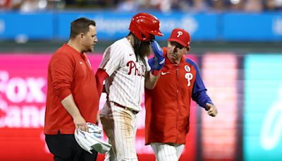 Phillies don't expect Marsh to miss much time with hamstring injury