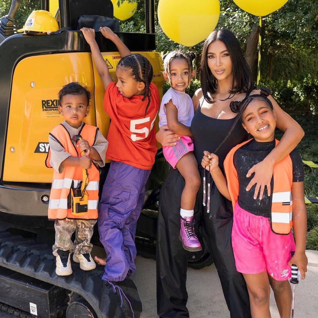 Kim Kardashian Details How Her Kids "Con" Her Into Getting Their Way - E! Online