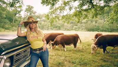 Miranda Lambert Readies New Album ‘Postcards From Texas,’ Looks Back at 20 Years of ‘Kerosene’