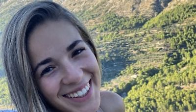 Spagna, nel 2022 beve un frullato e finisce in coma a 18 anni: la famiglia di Marta Perez continua a lottare