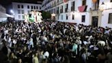 Las Cruces de Mayo cierran este miércoles para dar paso a los Patios