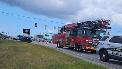 2 hurt in Highway 501 crash