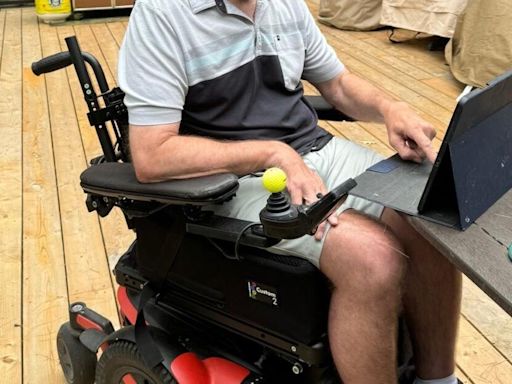 He depends on his power wheelchair — but is frustrated he can’t count on the Ontario government to service it