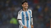 La joya de la Selección Argentina que busca incorporar el Aston Villa de Dibu Martínez
