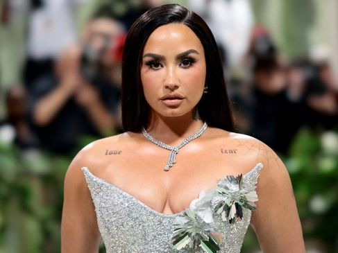 Demi Lovato Attends The Met Gala After Having A ‘Terrible Experience’ With A ‘B—h’ In 2016