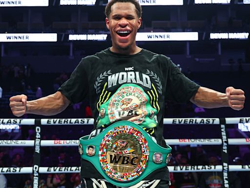 Devin Haney responds to Sean O'Malley offering him huge pay day for boxing fight