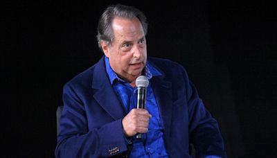 Jon Lovitz says Dems are antisemitic 'by their actions,' Trump has 'done more for Israel than any president'