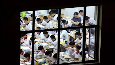 中國今年1342萬人參加高考 創歷史新高