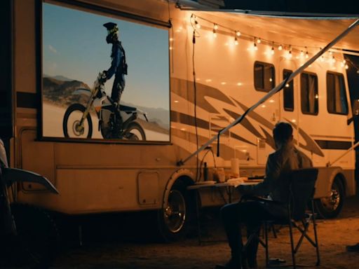 RS Recommends: The Best Outdoor Projectors for Movies, Sports, and Gaming