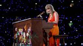 Taylor Swift Performs ‘The Black Dog’ Live for First Time at London Show