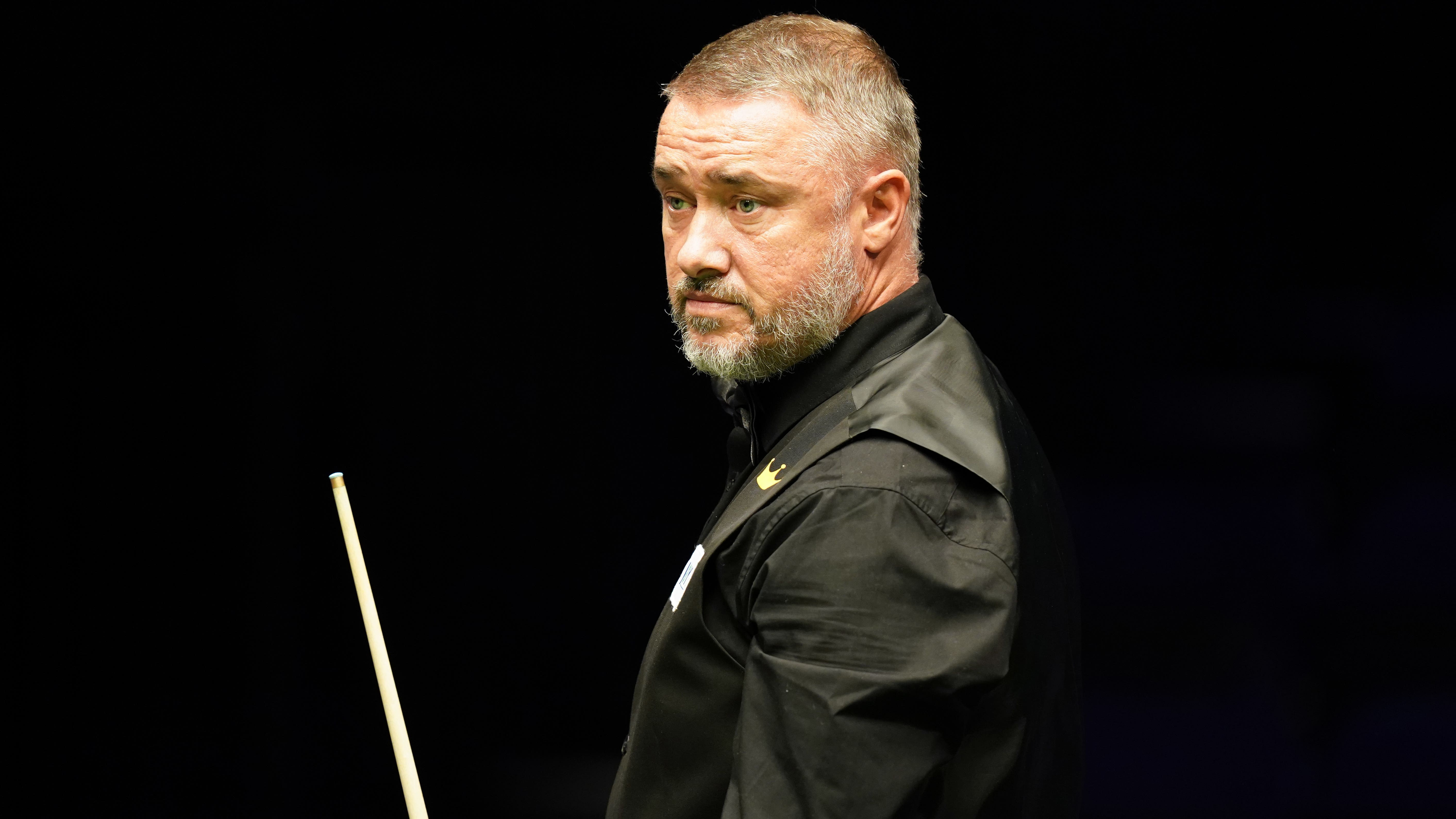 Stephen Hendry turns down two-year tour card invitation from World Snooker