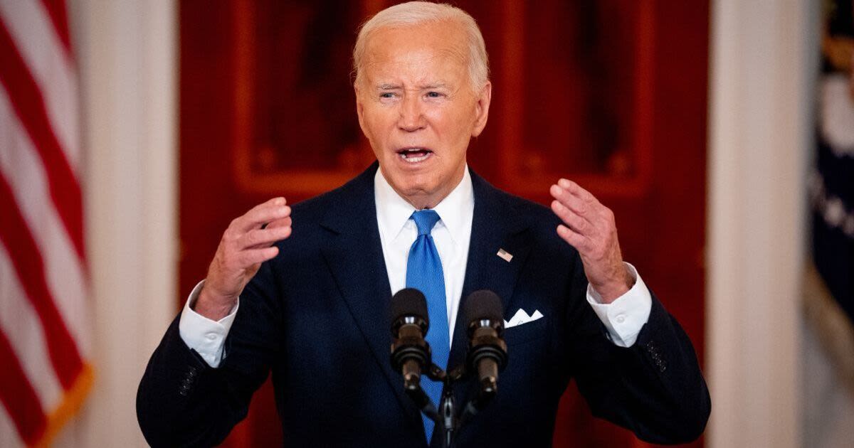 Joe Biden's top doctor 'meets with Parkinson's specialist' in White House