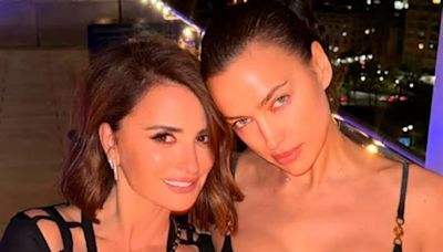 Penélope Cruz celebra su 50 cumpleaños en Nueva York rodeada de Irina Shayk, Rosalía y Ricky Martin