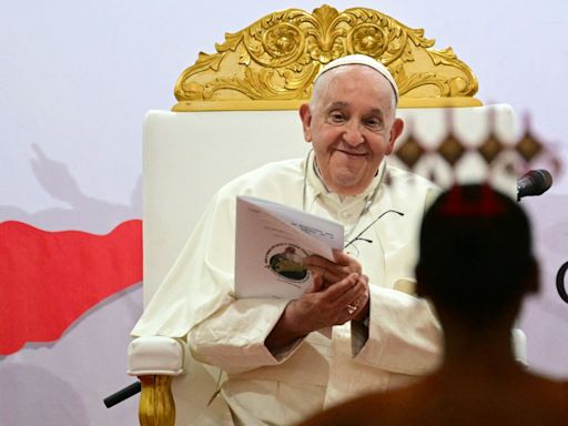 Papa Francisco aconseja a los jóvenes desde Singapur que salgan de sus "zonas de confort"