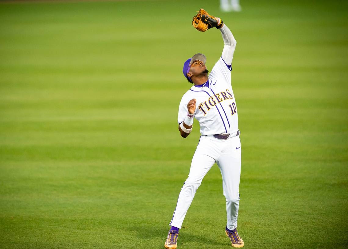 South Carolina baseball to take on LSU with a former Gamecock playing shortstop