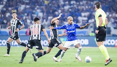 Cruzeiro e Atlético ficam no empate em clássico no Mineirão