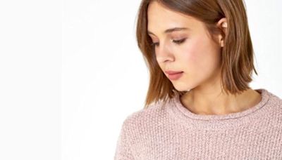 Cosy Roman jumper with no cling has shoppers saying it 'fits perfectly'