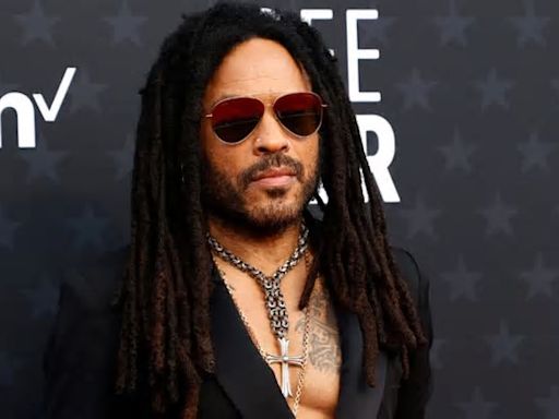 Lenny Kravitz se vuelve viral en Instagram por su peculiar outfit en el gimnasio