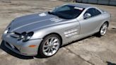 2005 Mercedes SLR McLaren Bidding at Over $185,000 Even After Being Crashed