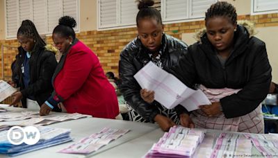 Eleições na África do Sul: ANC lidera sem maioria absoluta – DW – 30/05/2024