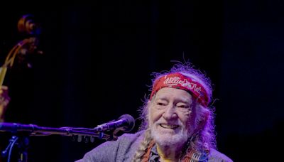 Willie Nelson’s Bandmates Worried the Outlaws Tour Could Be Their ‘Last Chance’ to Perform With Him