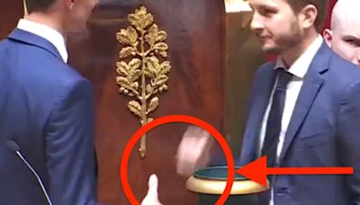 Politician Swerves Handshake With Far-Right Rival Using Exquisite Move