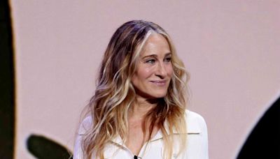 Sarah Jessica Parker Just Tried the Summer Staple That Meghan Markle Repeat-Wears