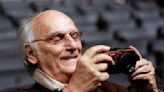 Carlos Saura, líder del renacimiento del cine de autor español, muere a los 91 años
