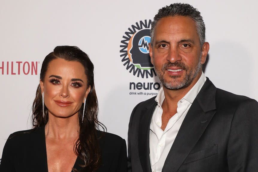 Kyle Richards Opens Up About Mauricio Umansky Moving Out: "Very Real All of a Sudden" | Bravo TV Official Site