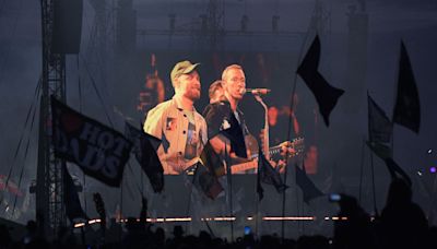 Coldplay thrill Glastonbury with record-breaking set