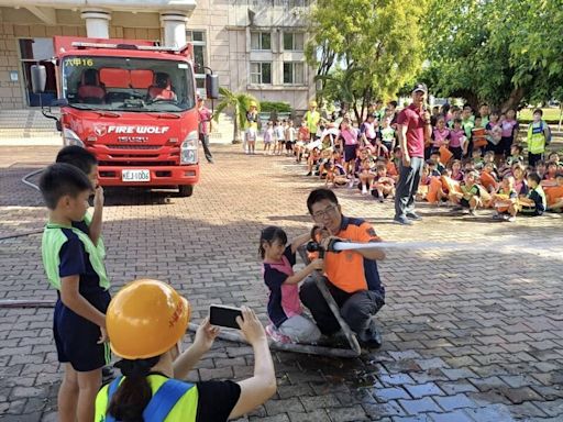 迎接921國家防災日 台南林鳳國小學習臨「震」不亂要領