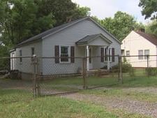 4-year-old boy finds mom dead at Statesville home; investigation underway