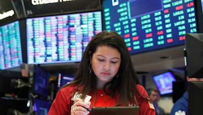 Stock market today: Indexes rise ahead of busy week for earnings, economic data, and Fed