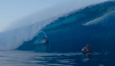 La fina línea que separa la mejor ola del peor wipeout en Teahupo’o