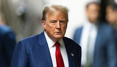 Trump acusa a Biden de todos los males al retomar la campaña lejos del juzgado