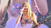 Taylor Swift Reacts To Thousands of People Watching The Concert Outside The Stadium in Munich