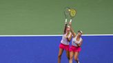 Dabrowski, Routliffe advance to Wimbledon women's doubles semifinals