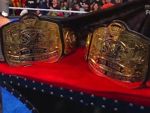 Triple H presenta en SmackDown el nuevo Campeonato por Parejas de WWE para Austin Theory y Grayson Waller