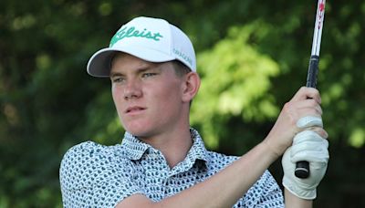 Lake Orion's Connor Fox, 17, carrying banner for Michigan at U.S. Junior Amateur