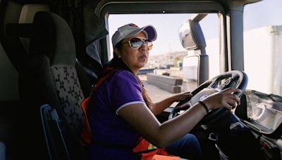 Mujeres por el autotransporte de carga