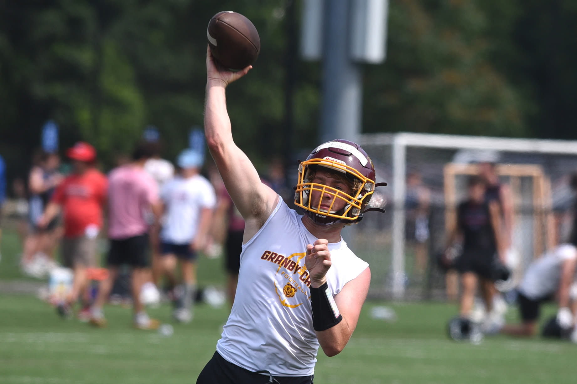 New Canaan's 17th annual Grip It and Rip It football tournament features 28 Connecticut schools, 36 teams